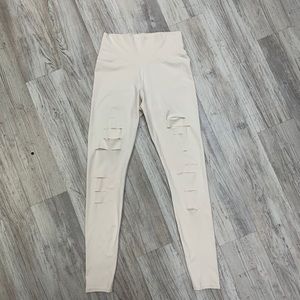 Alo Yoga White Warrior Legging